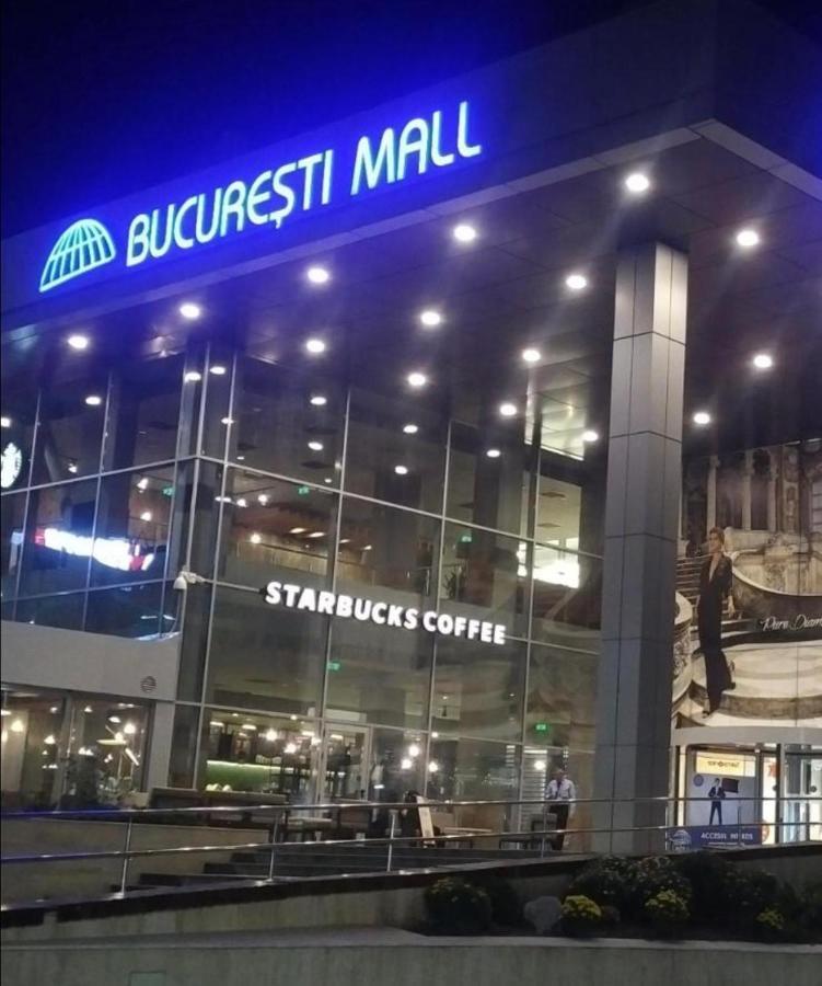 Lucky Studio Mall Vitan Bucharest Exterior photo